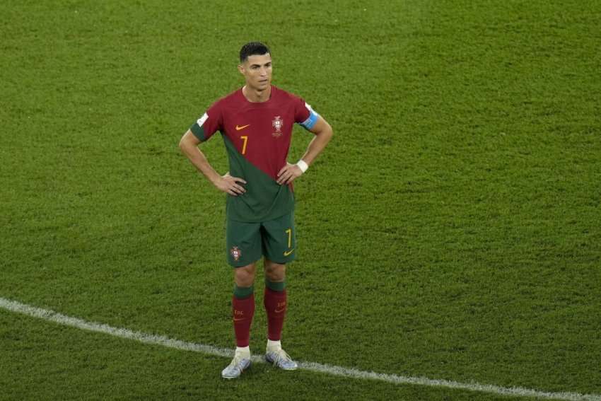 Ronaldo mungon në stërvitjen e Portugalisë