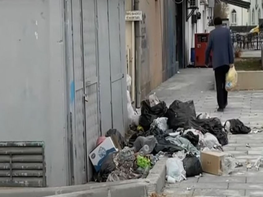 Komuna e Ferizajt shpall gjendje emergjente për mbeturinat