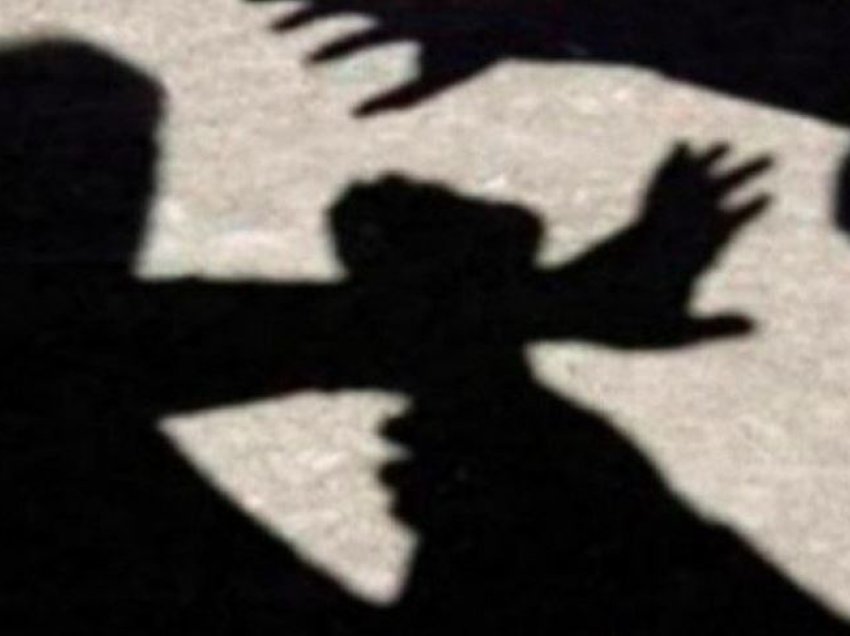 Dy gra e rrahin një burrë në Mitrovicën e Veriut