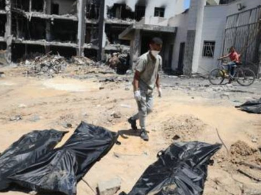 Varr masiv në Gaza, zbulohen 49 trupa palestinezë në spitalin Al-Shifa