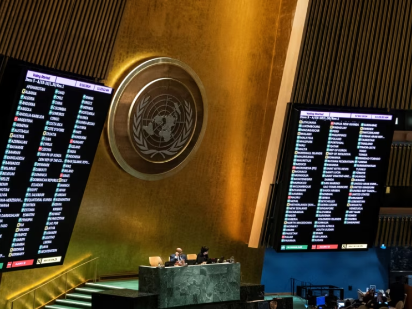 Asambleja e Përgjithshme mbështet përpjekjet e palestinezëve për anëtarësim në OKB